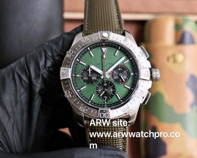 New! Best Replica Breitling Avenger Chronograph 43 mm Watch Green Dial